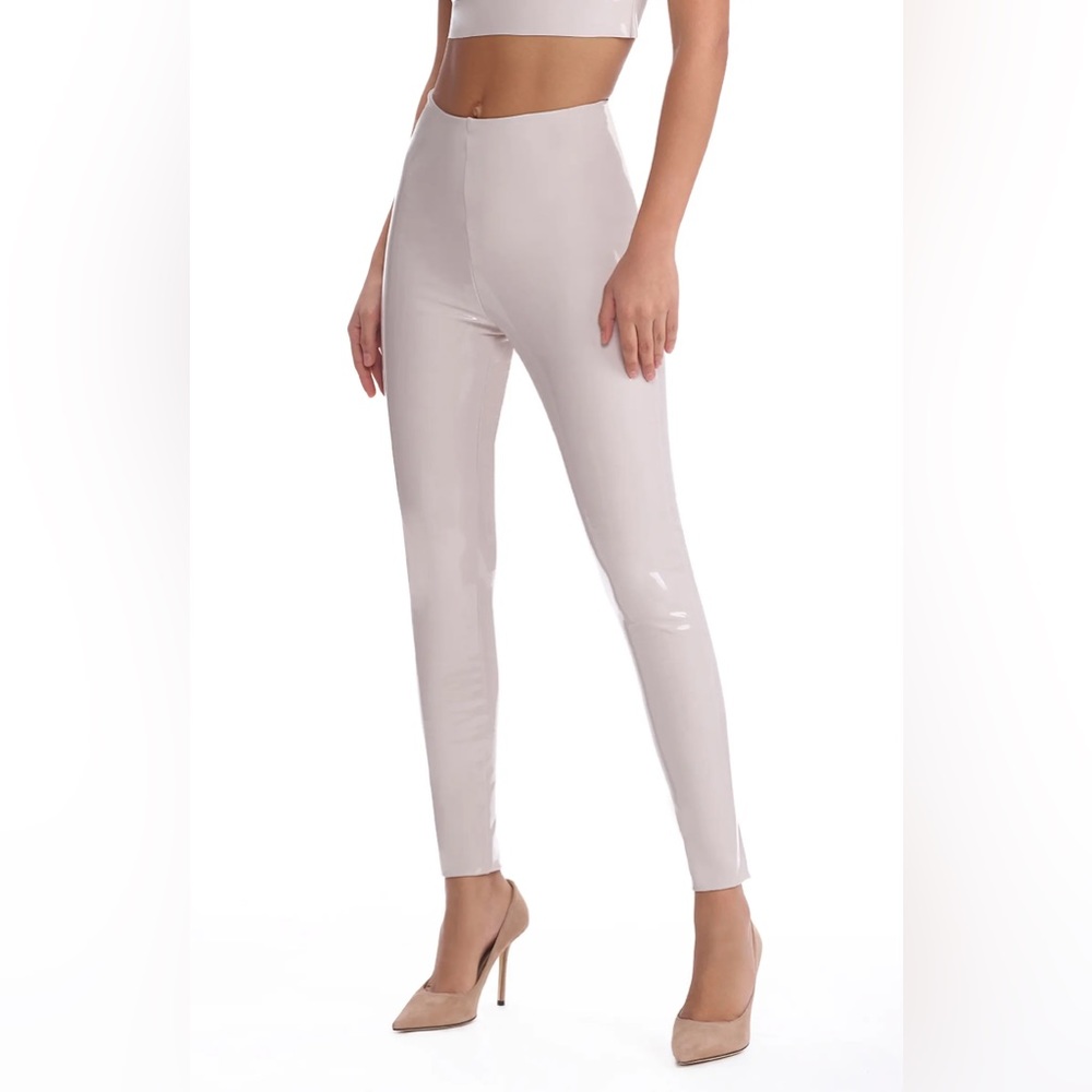 COMMANDO Control Top Faux Patent Leather Leggings | Porcelain | Size XS - Picture 3 of 10